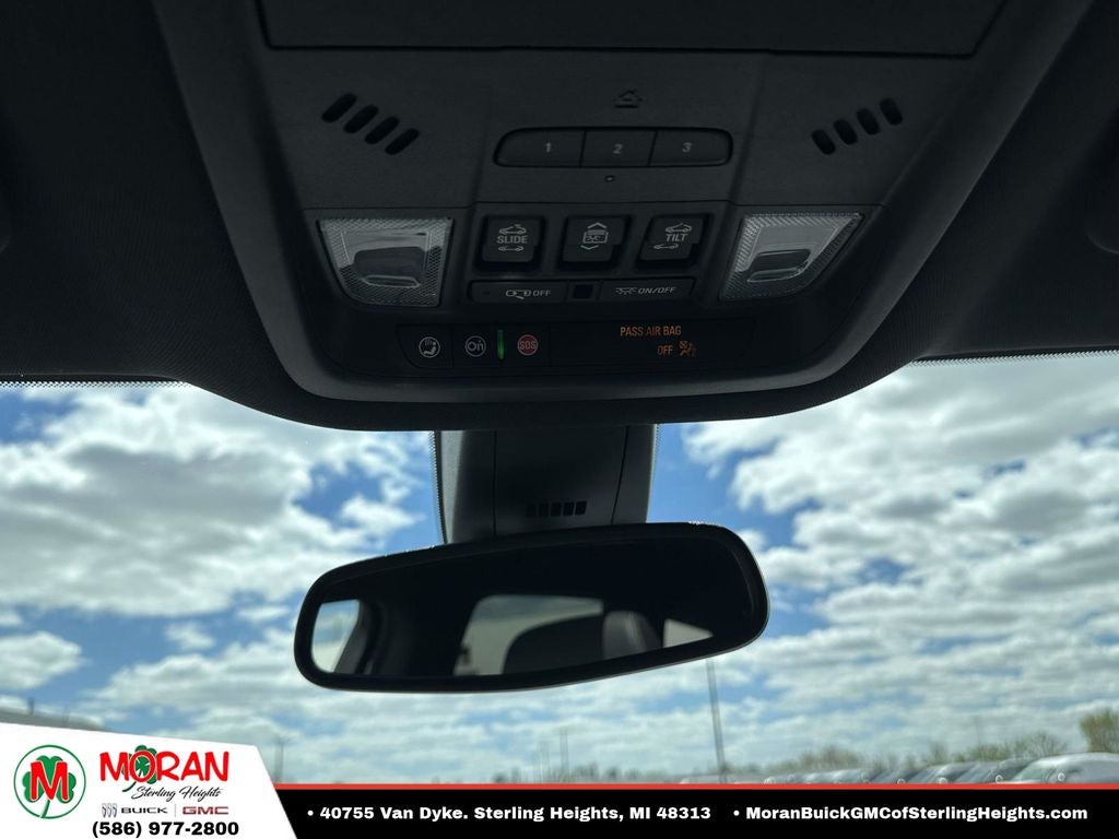 2024 Buick Enclave Essence