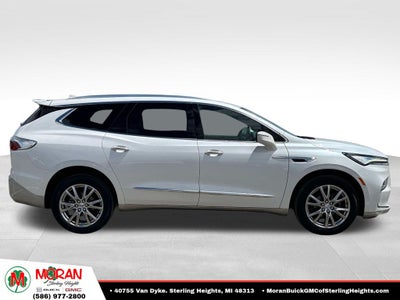 2024 Buick Enclave Essence