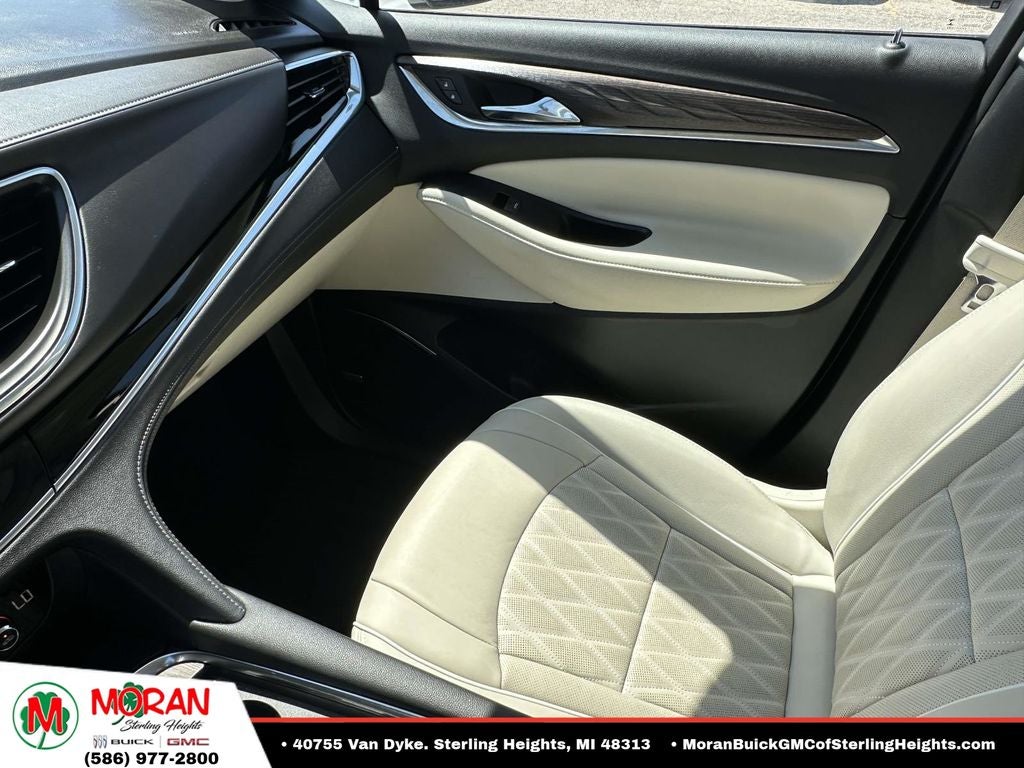 2023 Buick Enclave Avenir