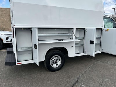 2025 GMC Savana 3500 Work Van