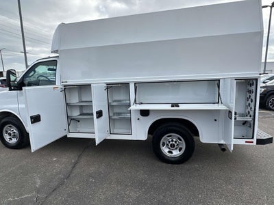 2025 GMC Savana 3500 Work Van