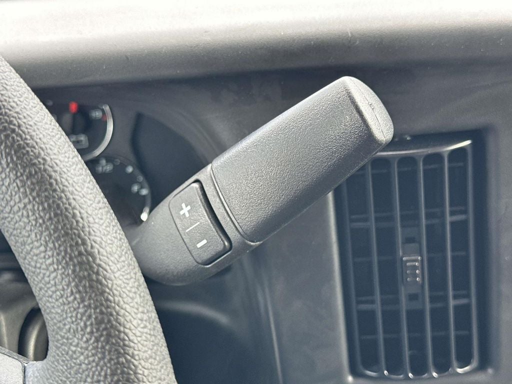 2025 GMC Savana 3500 Work Van