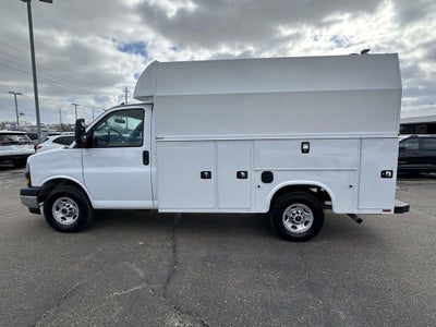 2025 GMC Savana 3500 Work Van