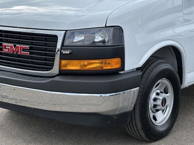 2025 GMC Savana 3500 Work Van