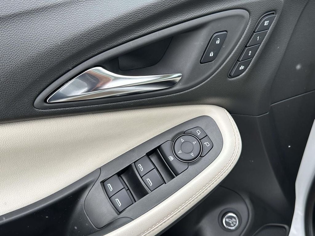 2024 Buick Encore GX Avenir