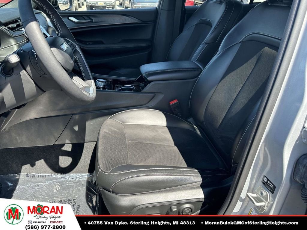 2023 Jeep Grand Cherokee Altitude 4x4