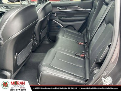 2022 Jeep Grand Cherokee Overland 4x4
