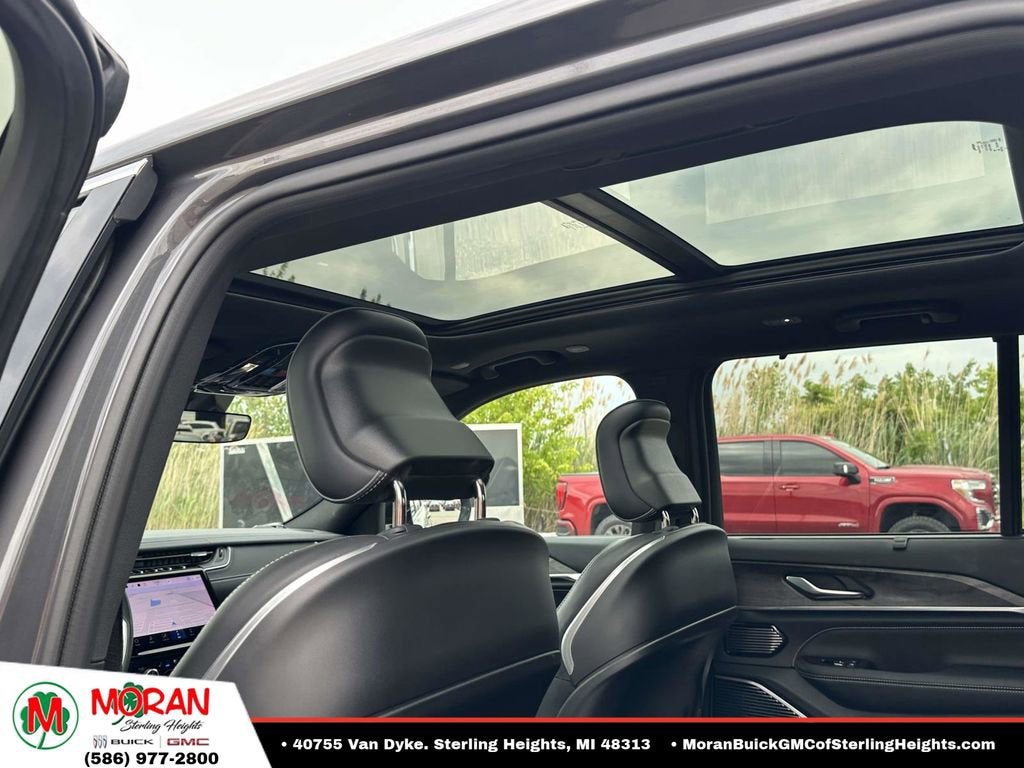 2022 Jeep Grand Cherokee Overland 4x4