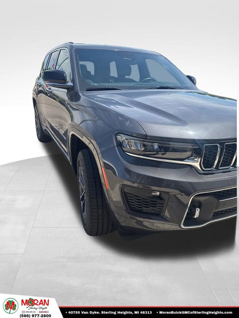 2022 Jeep Grand Cherokee Overland 4x4