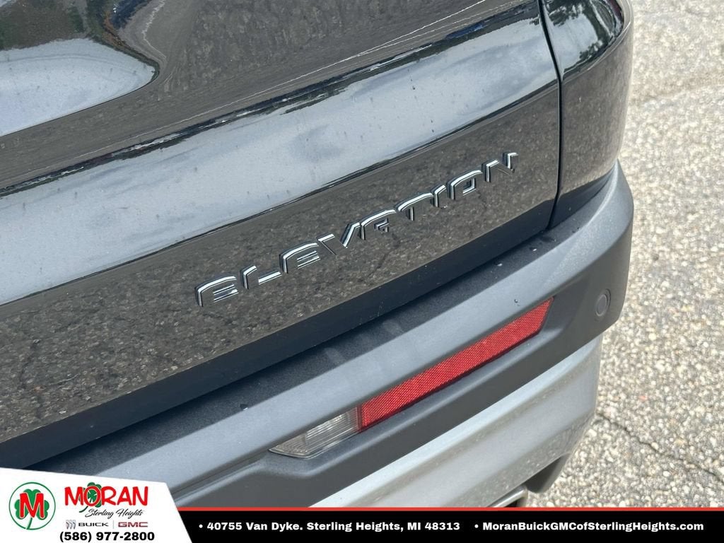 2024 GMC Acadia Elevation