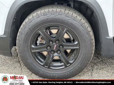 2023 GMC Acadia AT4