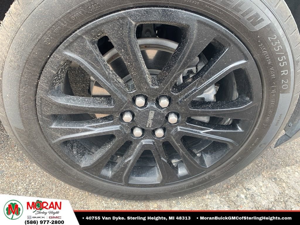 2023 GMC Acadia SLT