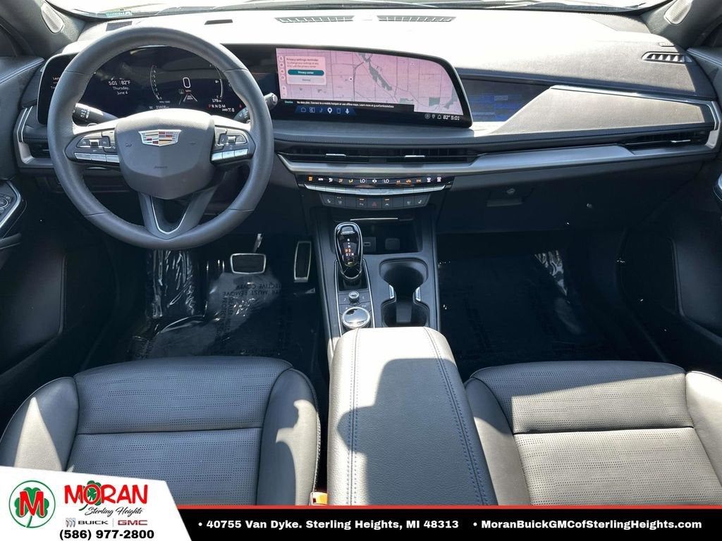2024 Cadillac XT4 Sport
