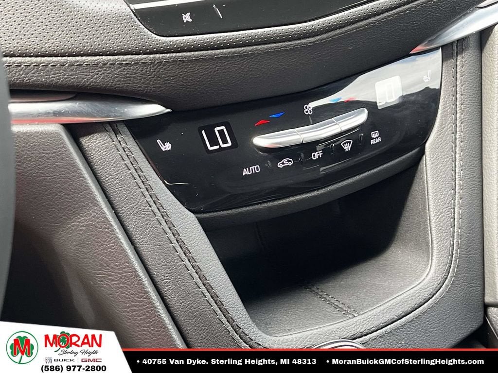 2024 Cadillac XT5 Luxury
