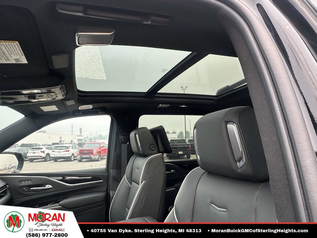 2022 Cadillac Escalade ESV Sport