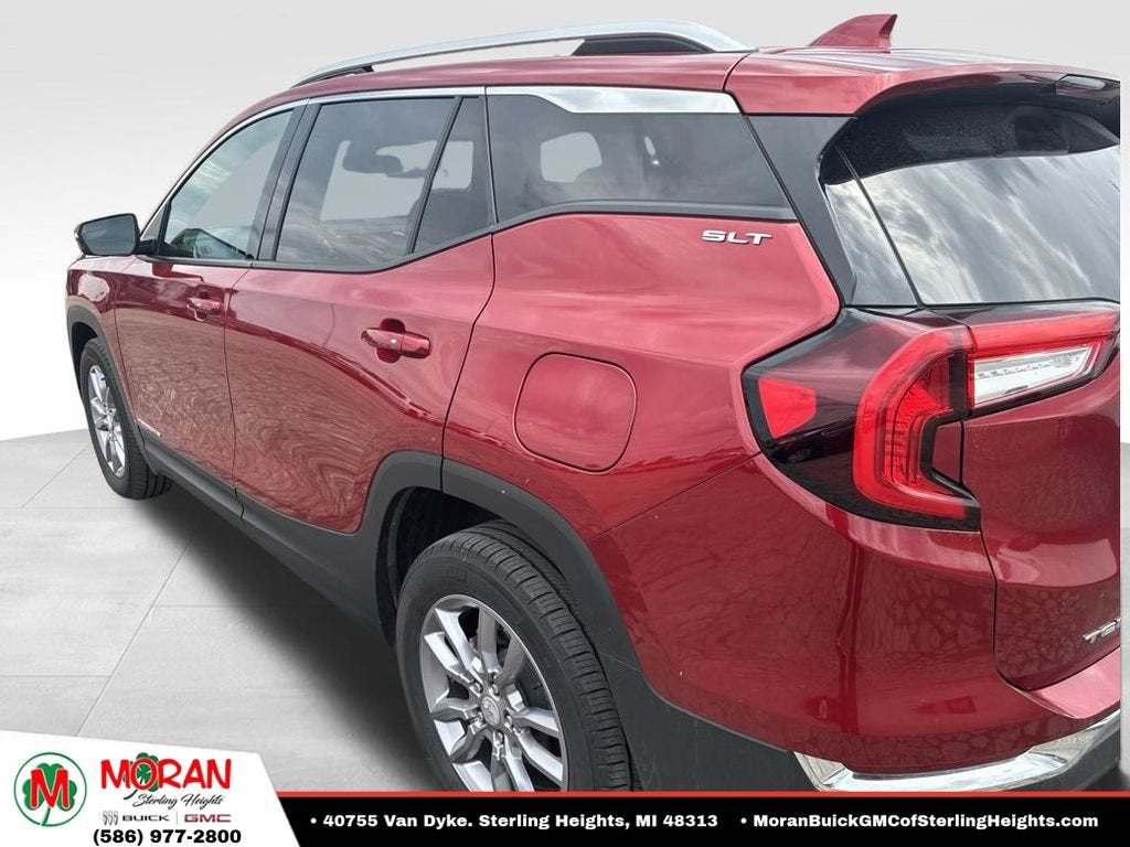 2023 GMC Terrain SLT