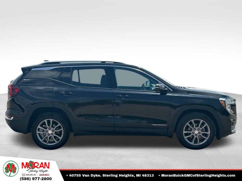 2022 GMC Terrain SLT