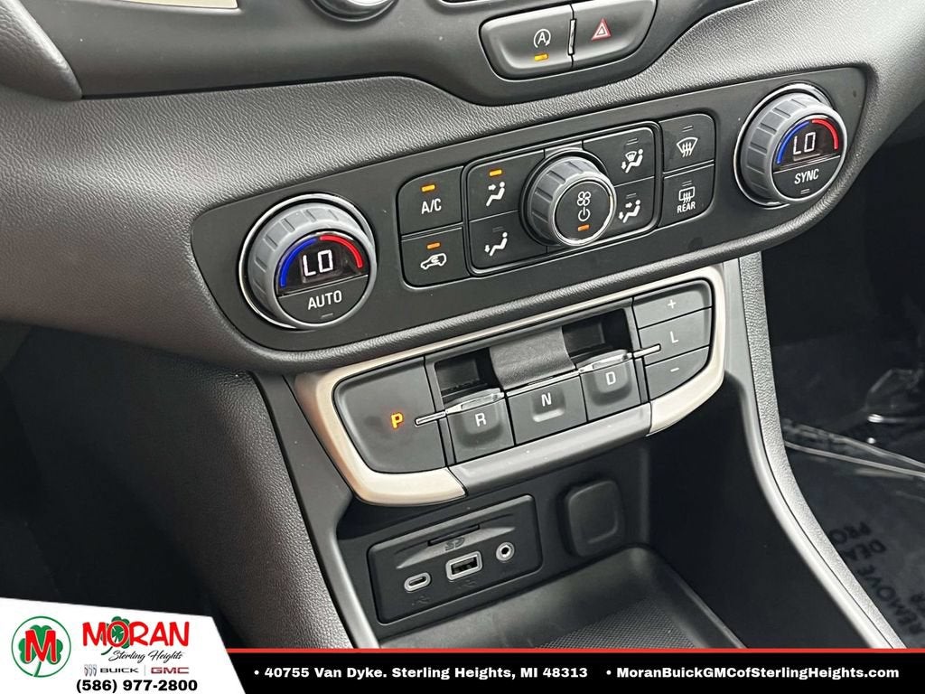 2023 GMC Terrain Denali