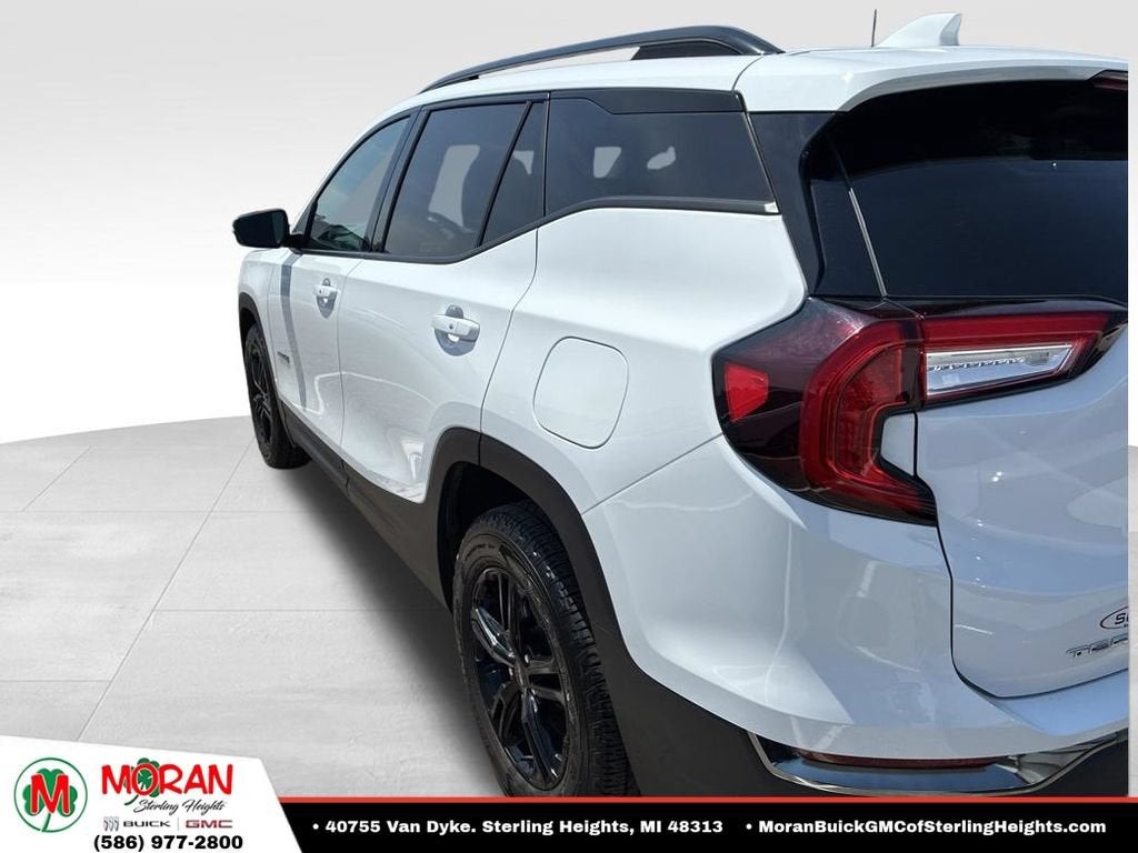 2024 GMC Terrain AT4