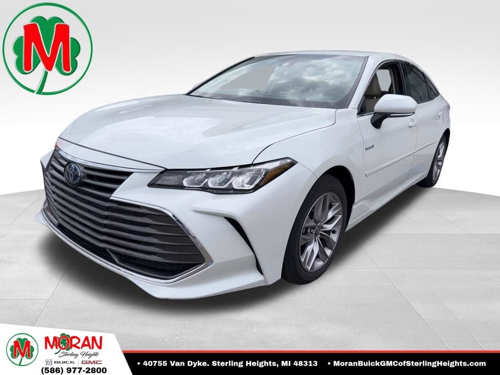 2021 Toyota Avalon Hybrid XLE