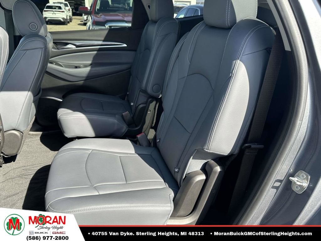 2020 Buick Enclave Essence