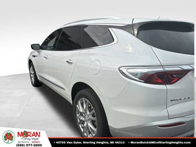2022 Buick Enclave Essence