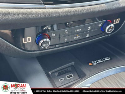 2024 Buick Enclave Essence