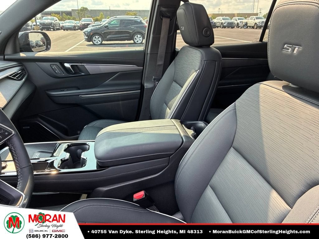 2025 Buick Enclave Sport Touring