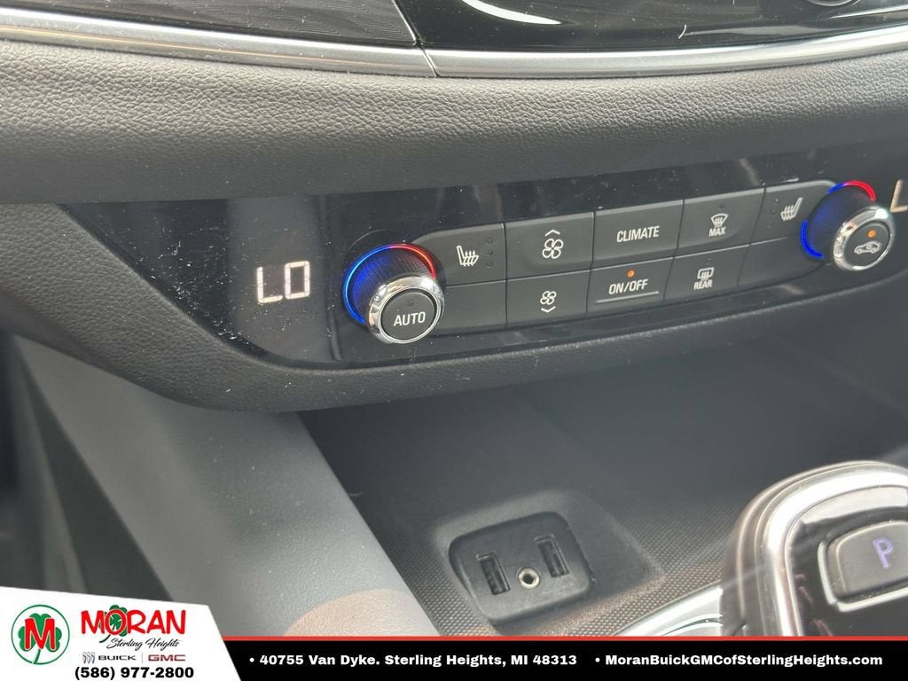 2019 Buick Enclave Essence