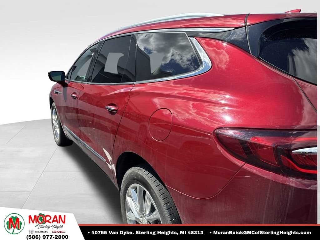 2021 Buick Enclave Essence