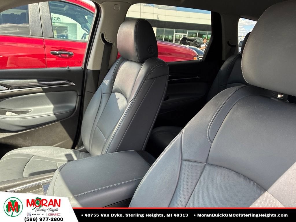 2021 Buick Enclave Essence