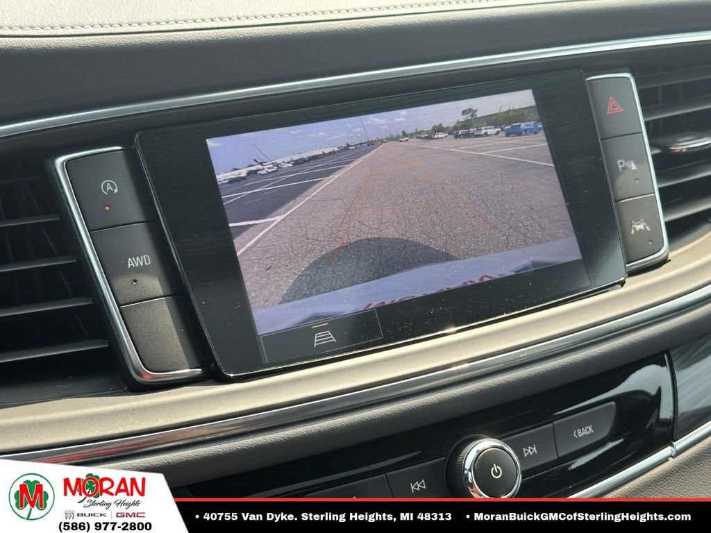 2024 Buick Enclave Essence