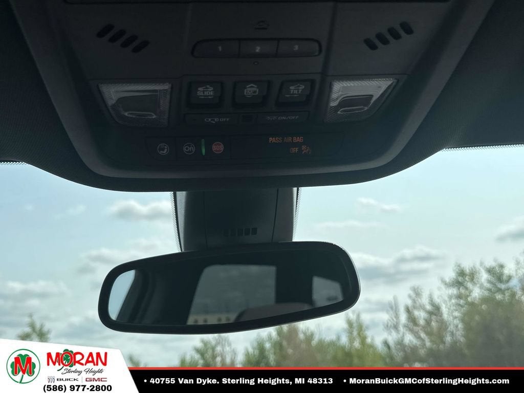 2024 Buick Enclave Essence