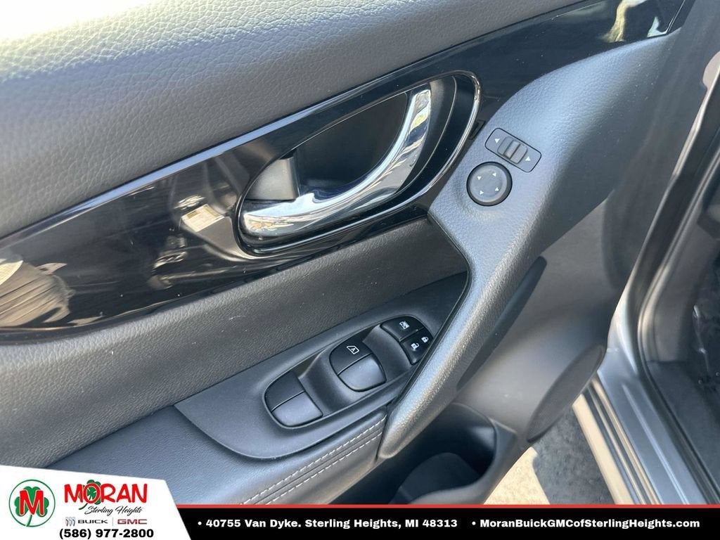 2021 Nissan Rogue Sport SV AWD Xtronic CVT