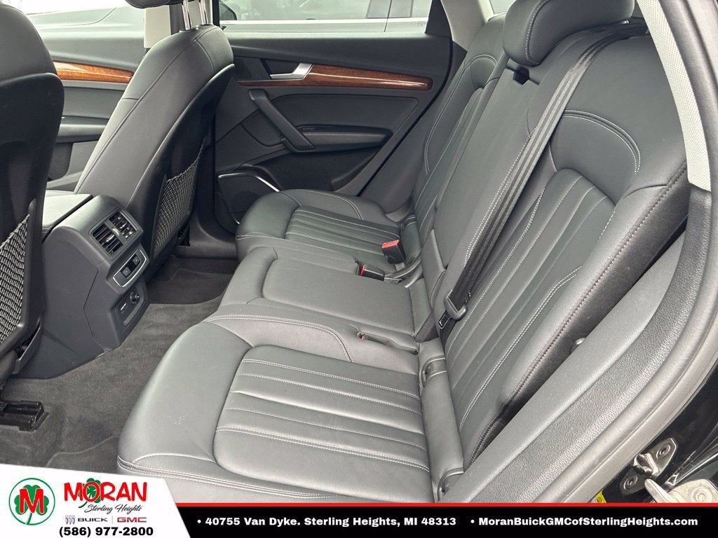 2023 Audi Q5 S line Premium