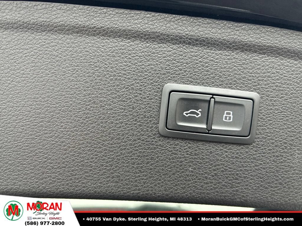 2023 Audi Q5 S line Premium