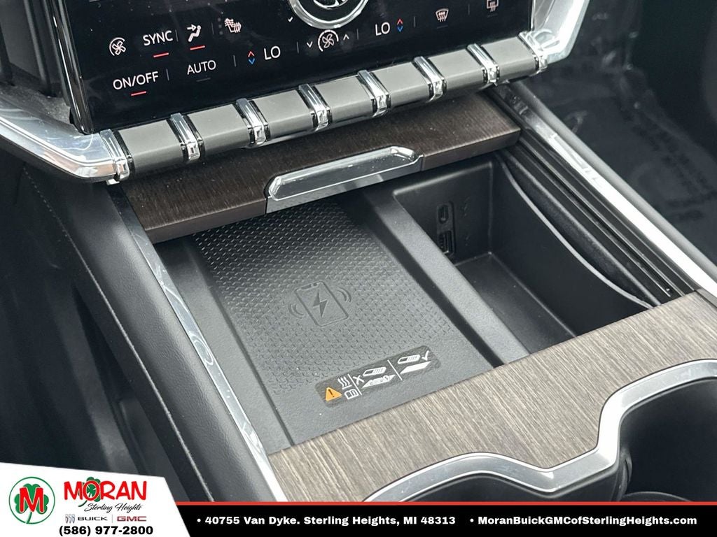 2024 GMC Acadia Denali