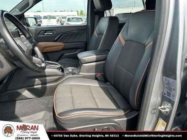 2023 GMC Canyon 4WD AT4