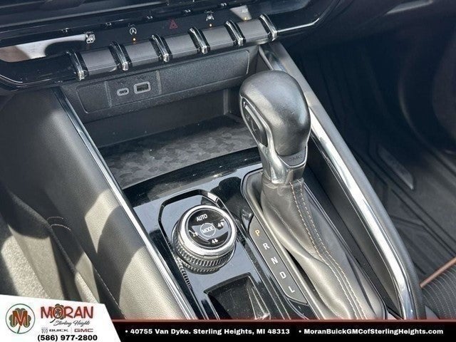 2023 GMC Canyon 4WD AT4
