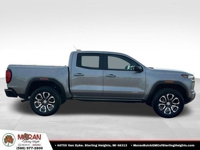 2023 GMC Canyon 4WD AT4