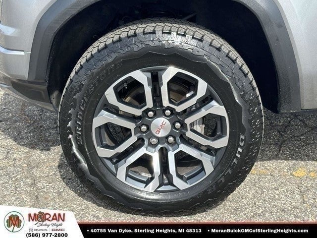 2023 GMC Canyon 4WD AT4