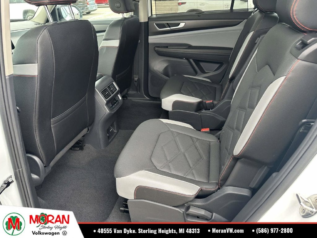 2025 Volkswagen Atlas 2.0T Peak Edition