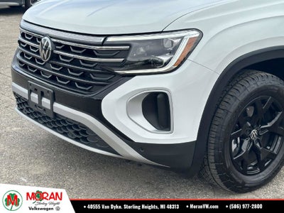 2025 Volkswagen Atlas 2.0T Peak Edition