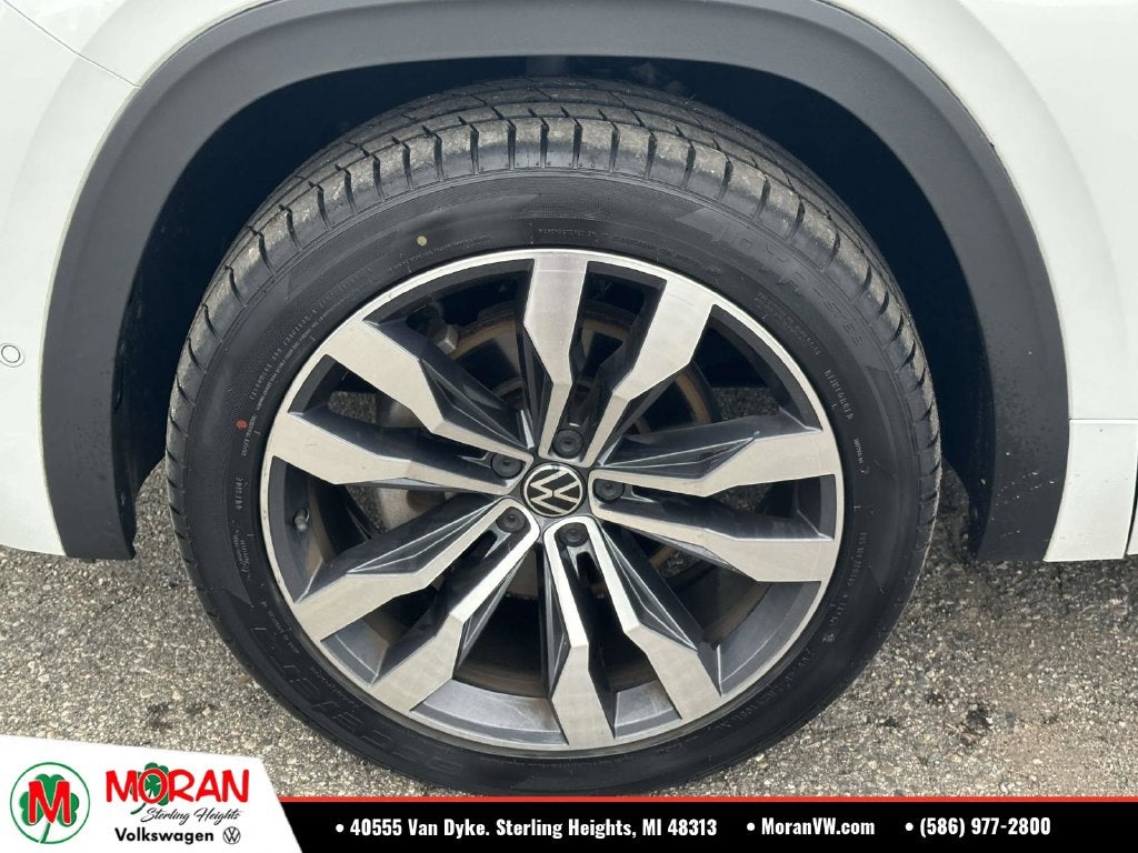 2023 Volkswagen Atlas Cross Sport 3.6L V6 SEL Premium R-Line