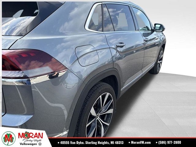 2024 Volkswagen Atlas Cross Sport 2.0T SEL Premium R-Line