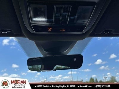 2024 Volkswagen Atlas Cross Sport 2.0T SEL Premium R-Line