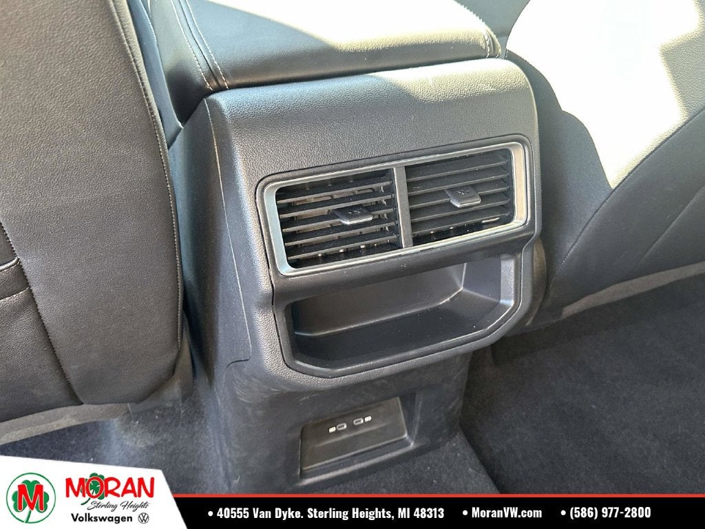 2026 Volkswagen Atlas Cross Sport 2.0T SE