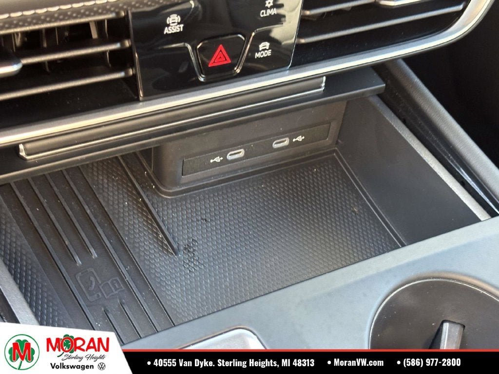 2026 Volkswagen Atlas Cross Sport 2.0T SE
