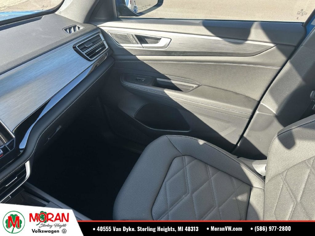 2026 Volkswagen Atlas Cross Sport 2.0T SE