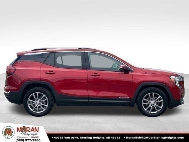 2023 GMC Terrain SLT